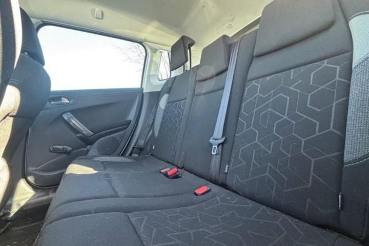 undefined Peugeot 2008 fra 2016