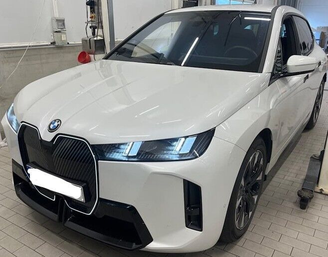BMW iX 60 EL Fully Charged XDrive 544HK 5d Aut.