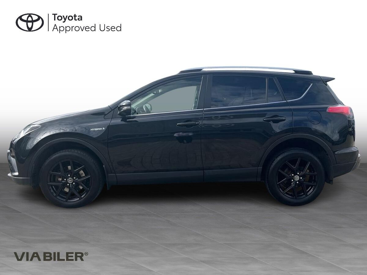 Sort Toyota RAV4 fra 2018