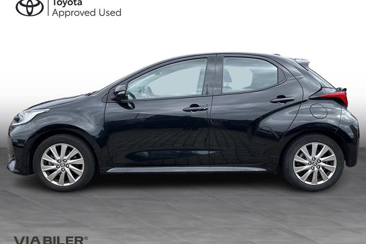Sort Toyota Yaris fra 2023