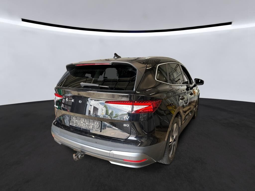 Sort Skoda Enyaq fra 2022