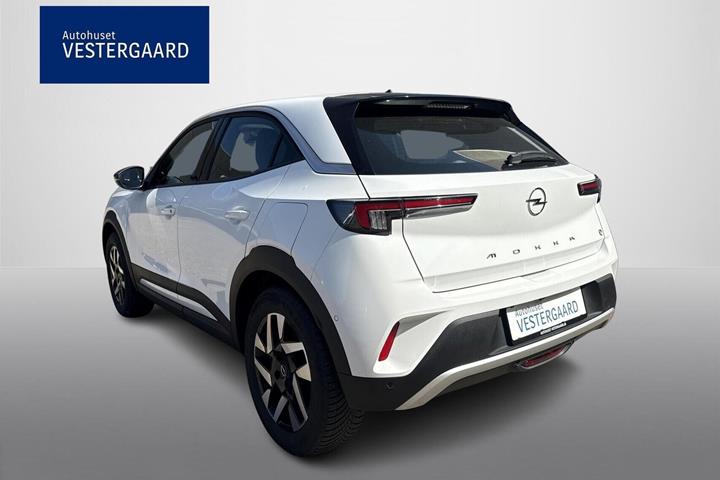 Hvid Opel Mokka-e fra 2022