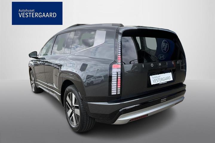 Grå Hyundai Ioniq 9 fra 2026