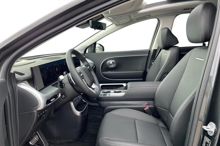 Grå Hyundai Ioniq 9 fra 2026