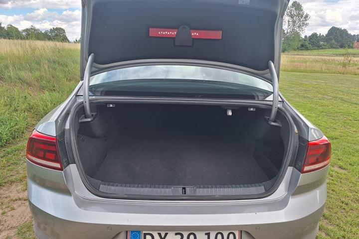undefined VW Passat fra 2020