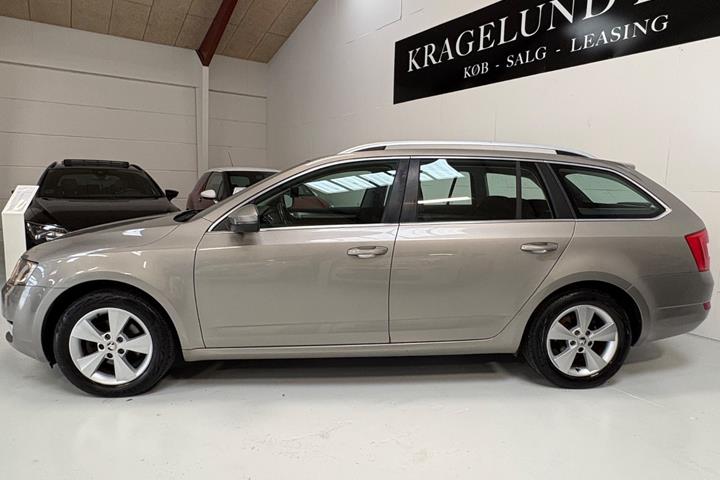 undefined Skoda Octavia fra 2014