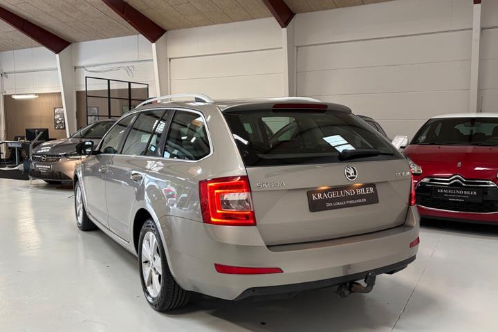undefined Skoda Octavia fra 2014