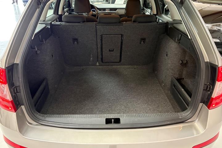 undefined Skoda Octavia fra 2014