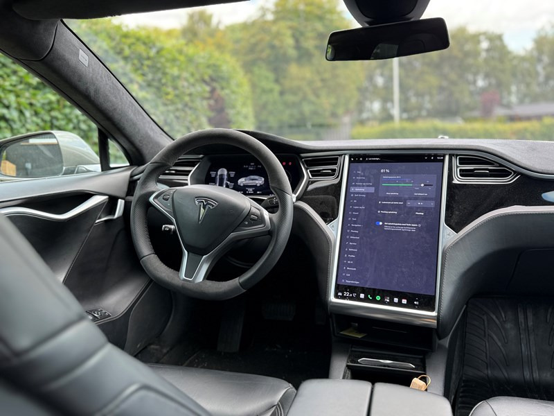 undefined Tesla Model S fra 2015