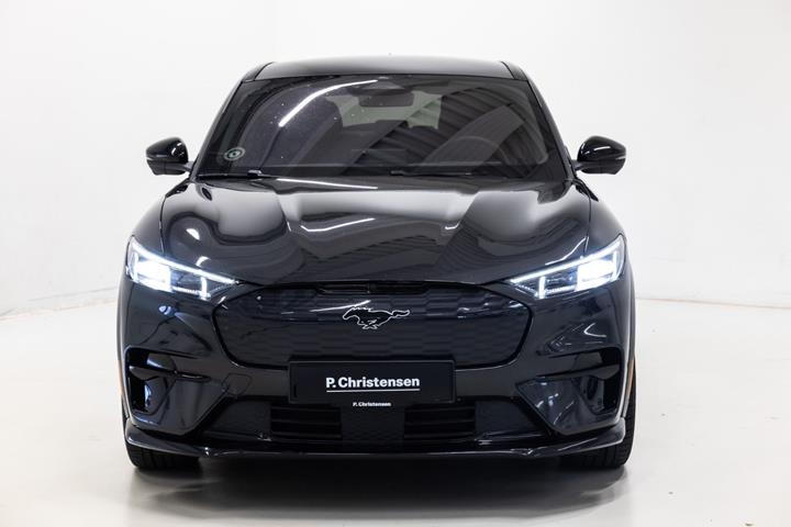 Grå Ford Mustang Mach-E fra 2022