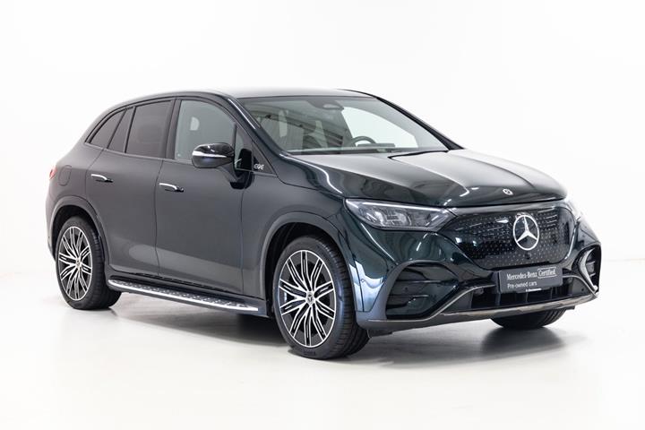 Grøn Mercedes EQE350 SUV fra 2025