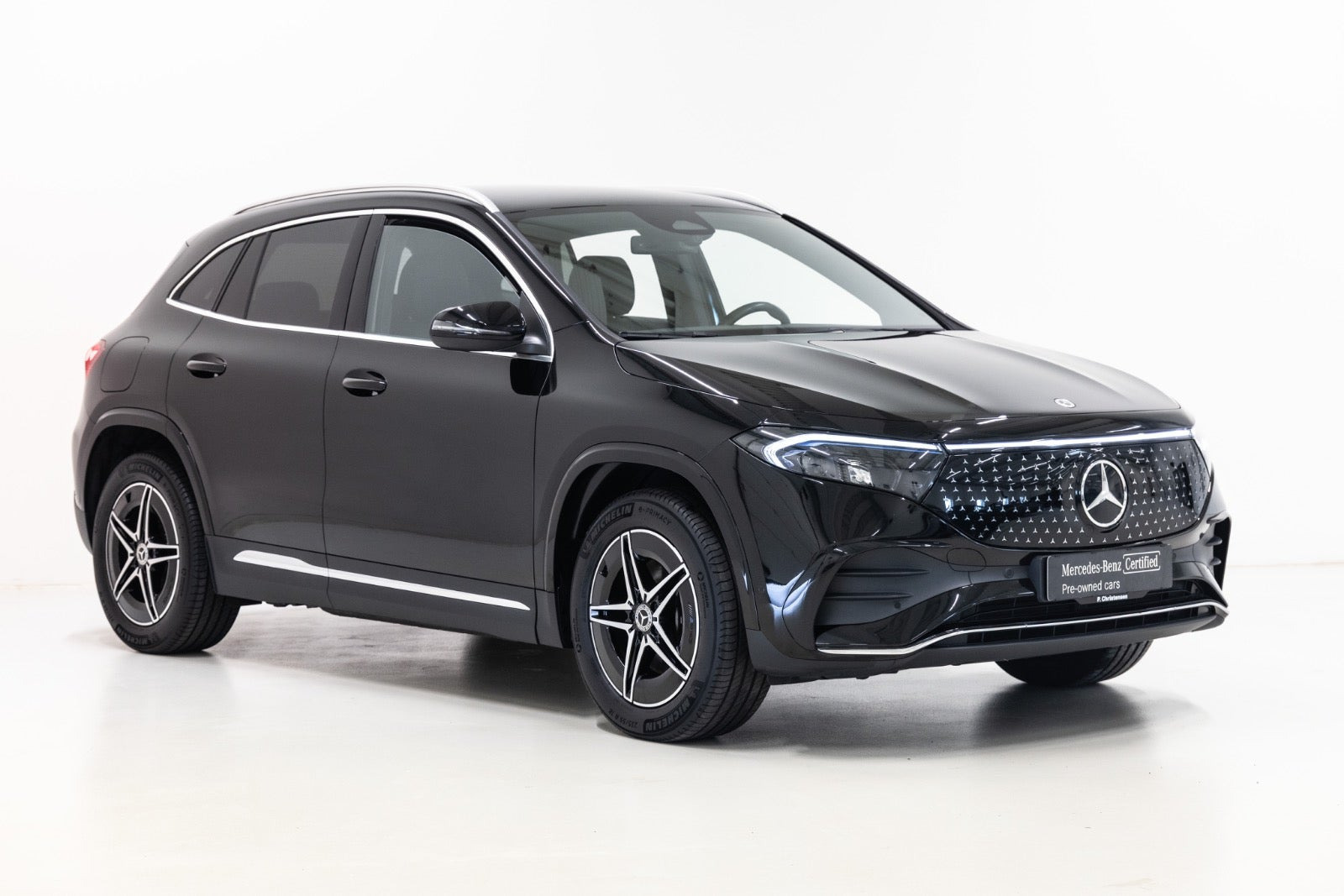 Sort Mercedes EQA250+ fra 2025
