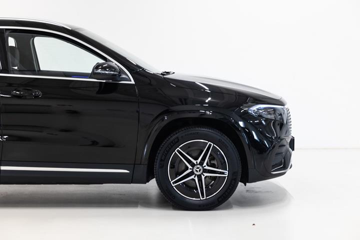 Sort Mercedes EQA250+ fra 2025