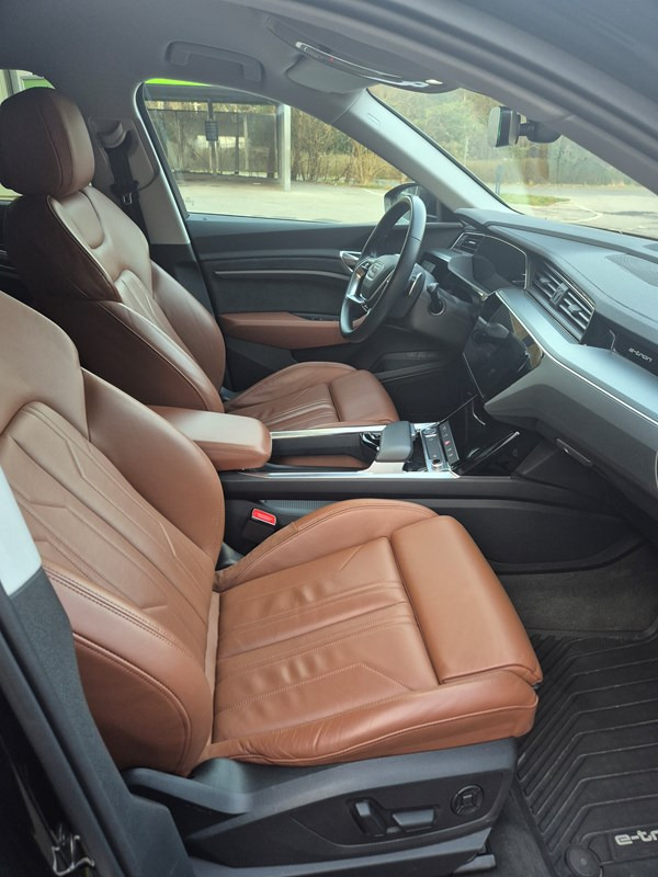 undefined Audi e-tron fra 2020