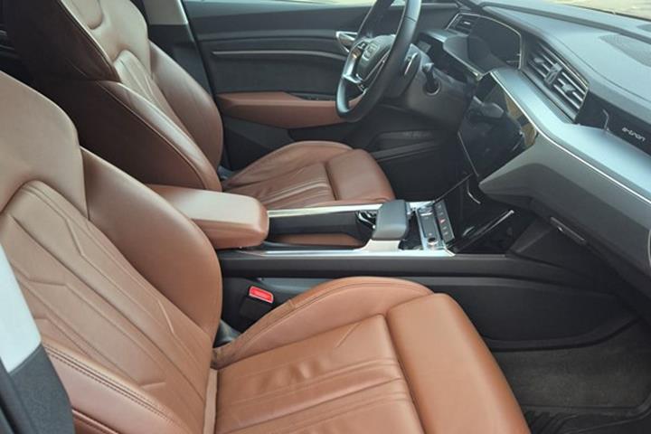 undefined Audi e-tron fra 2020