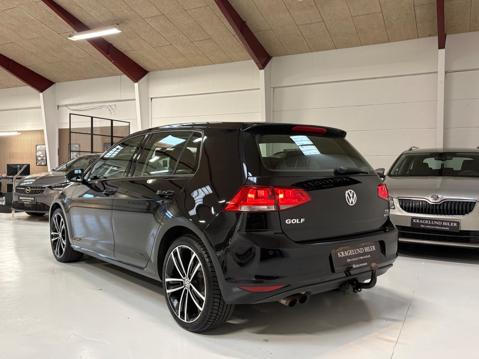 Grøn VW Golf VII fra 2014