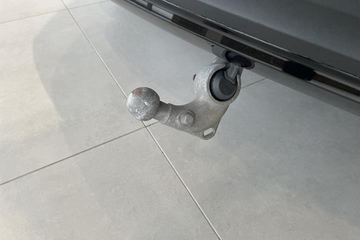 Sort Volvo XC40 fra 2022
