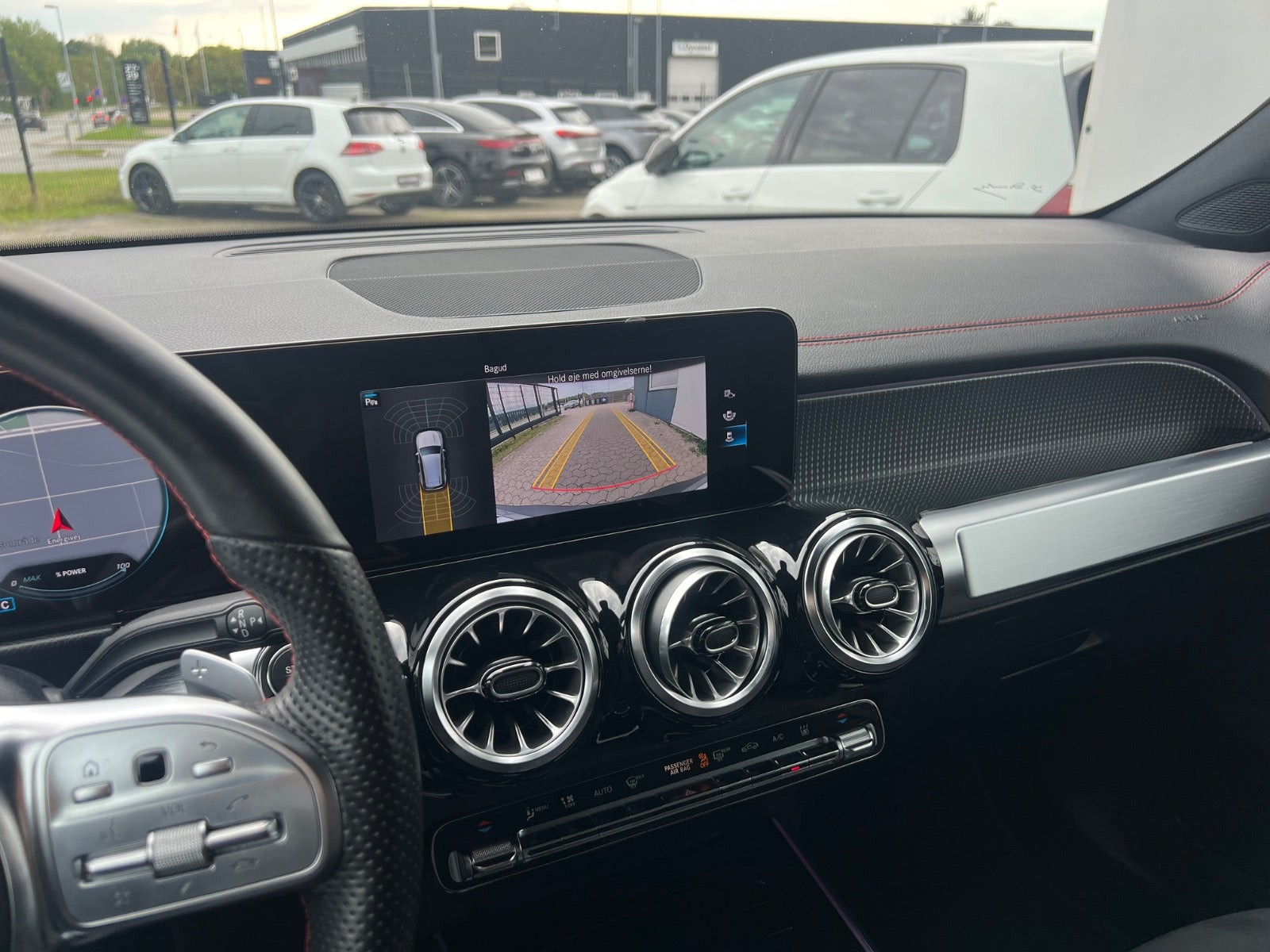 undefined Mercedes EQB250+ fra 2023