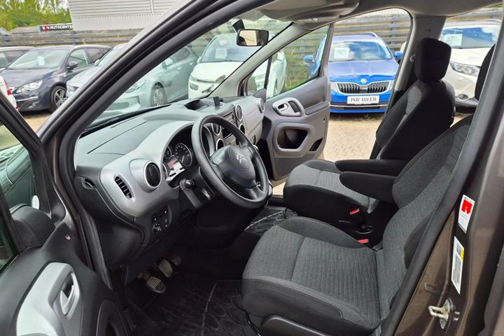 Brun Citroën Berlingo fra 2018