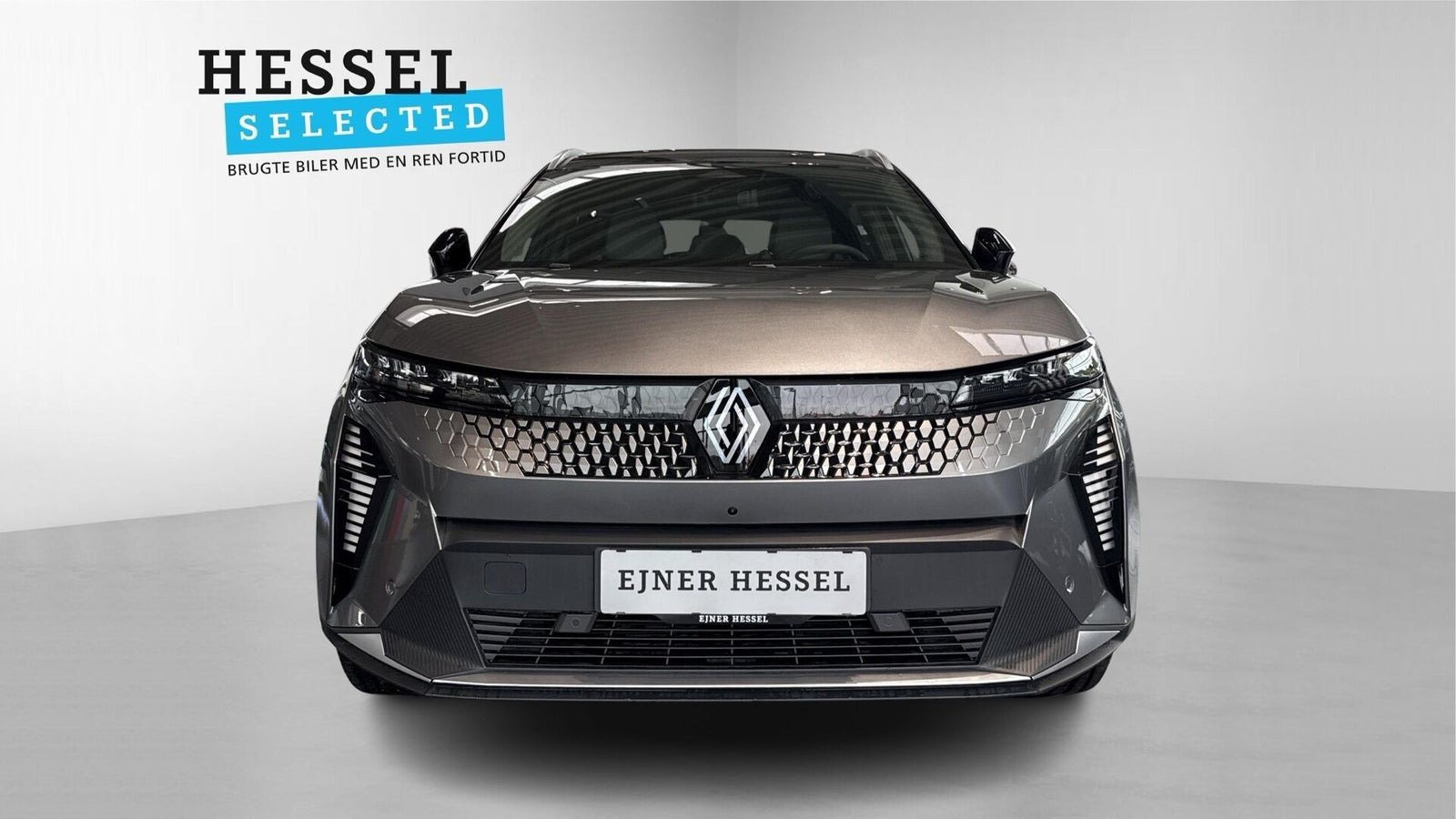 Grå Renault Scenic E-Tech fra 2026