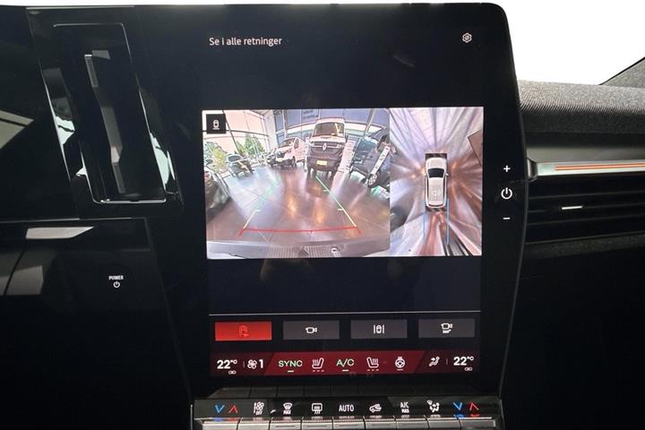 Grå Renault Scenic E-Tech fra 2026