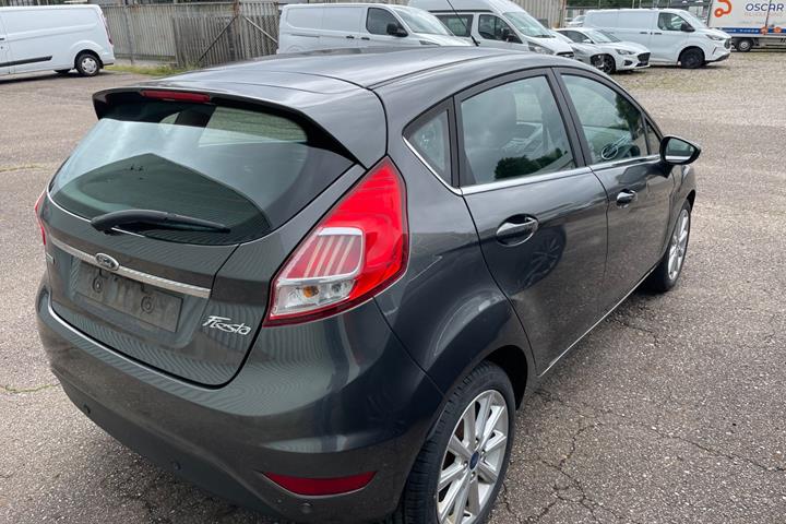 Sort Ford Fiesta fra 2015