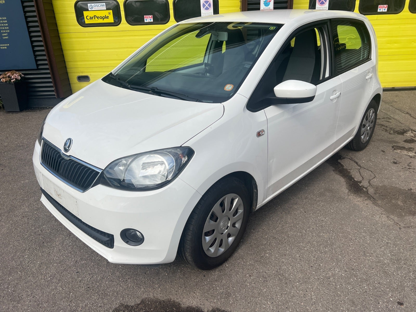 Hvid Skoda Citigo fra 2014