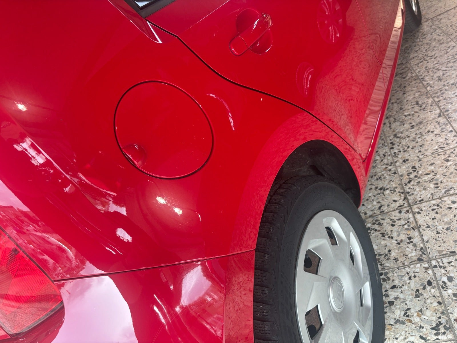 Rød Seat Mii fra 2013
