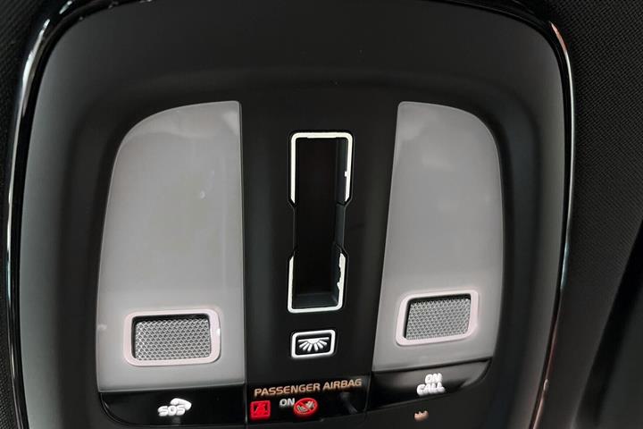 Sort Volvo XC60 fra 2022