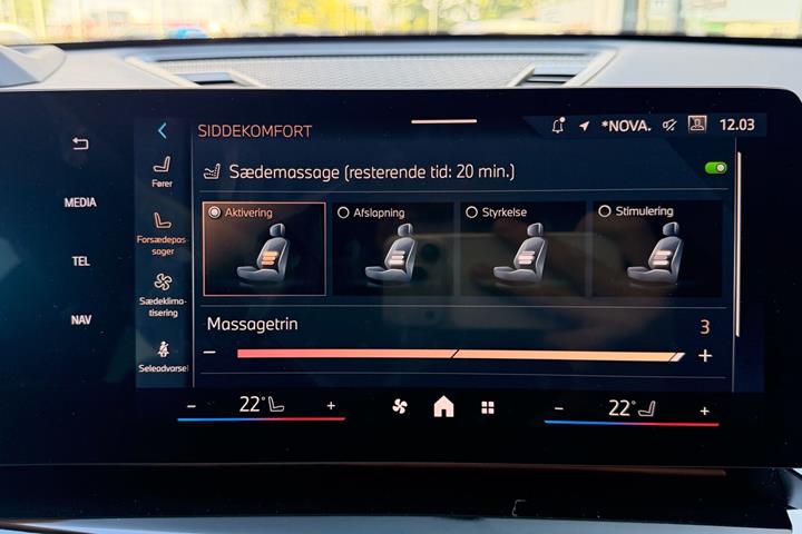 Grøn BMW iX2 fra 2026