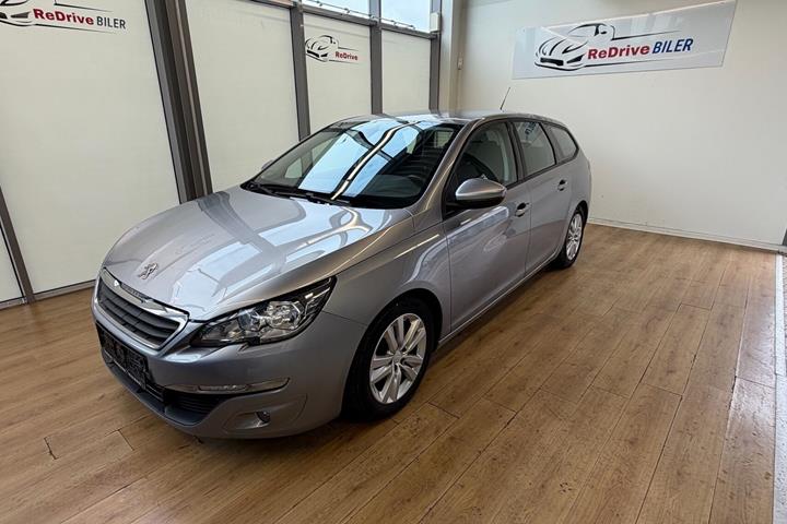 Grå Peugeot 308 fra 2014