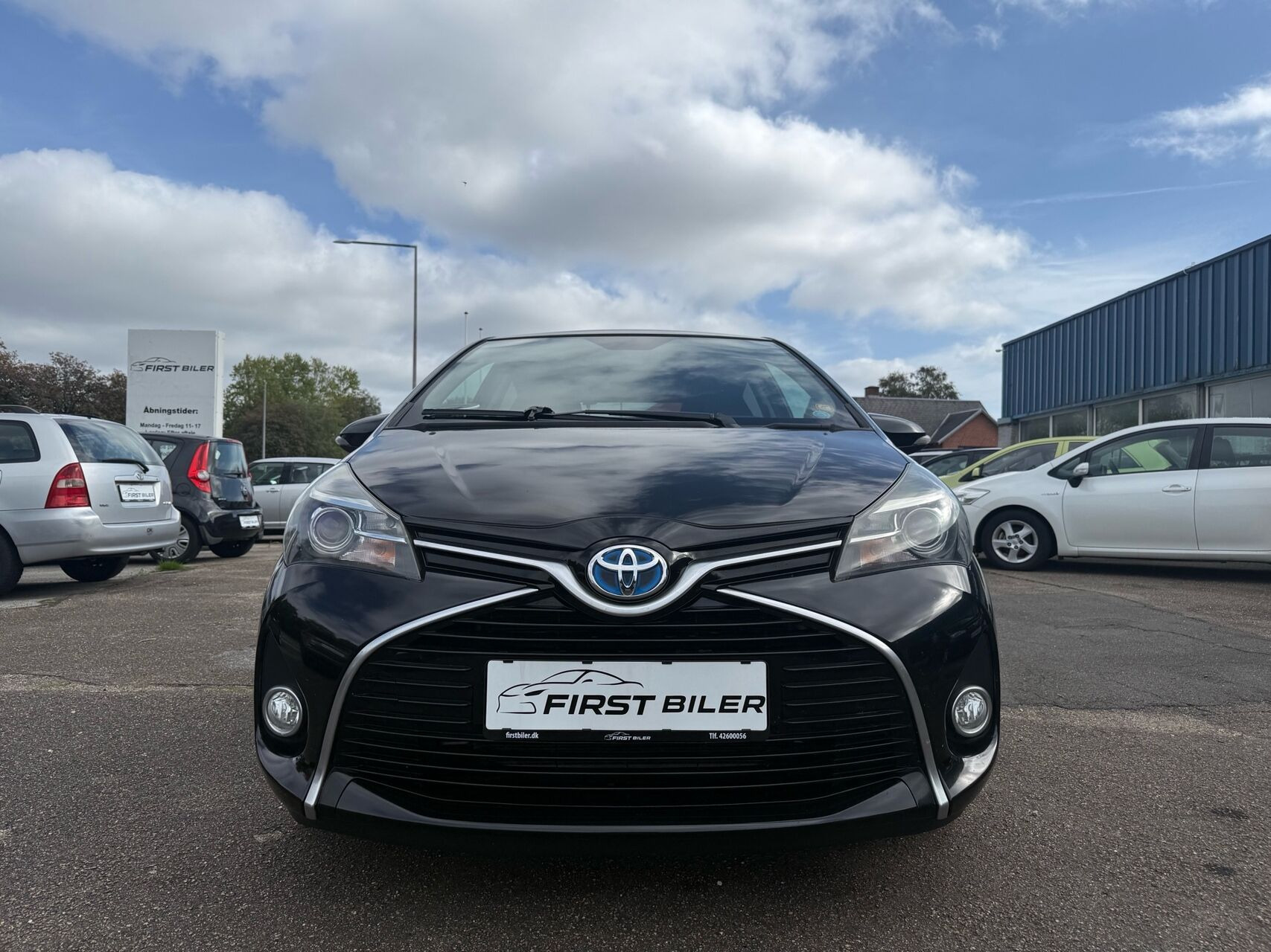 undefined Toyota Yaris fra 2016