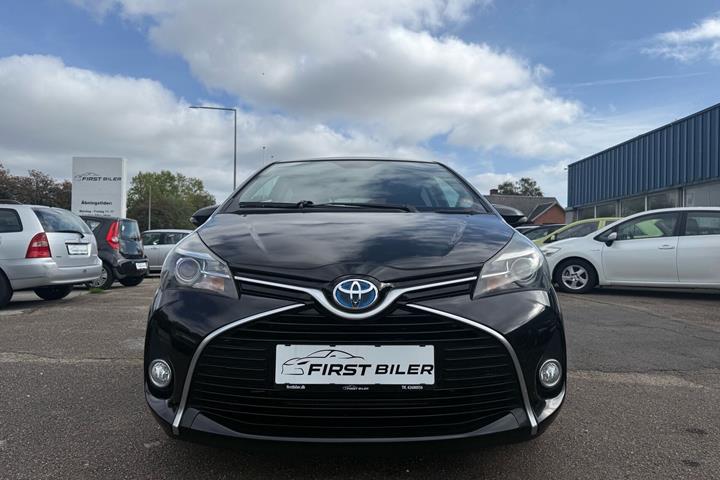 undefined Toyota Yaris fra 2016