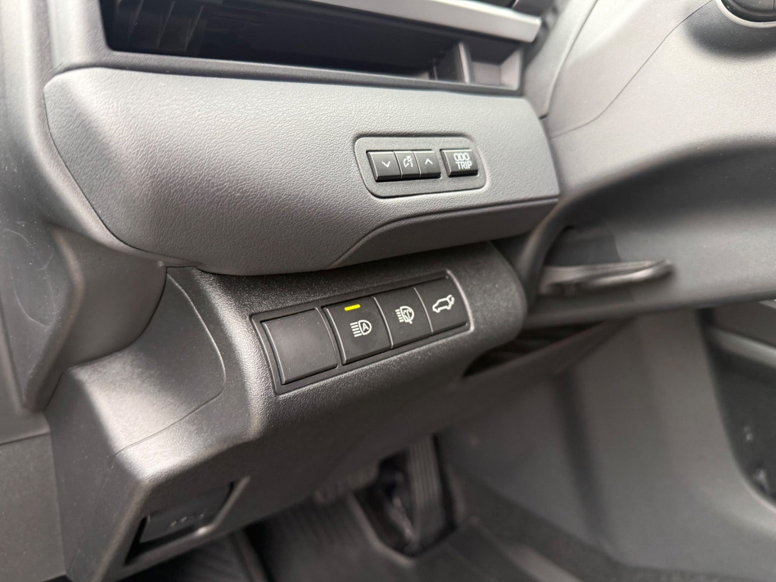 Grå Subaru e-Outback fra 2026