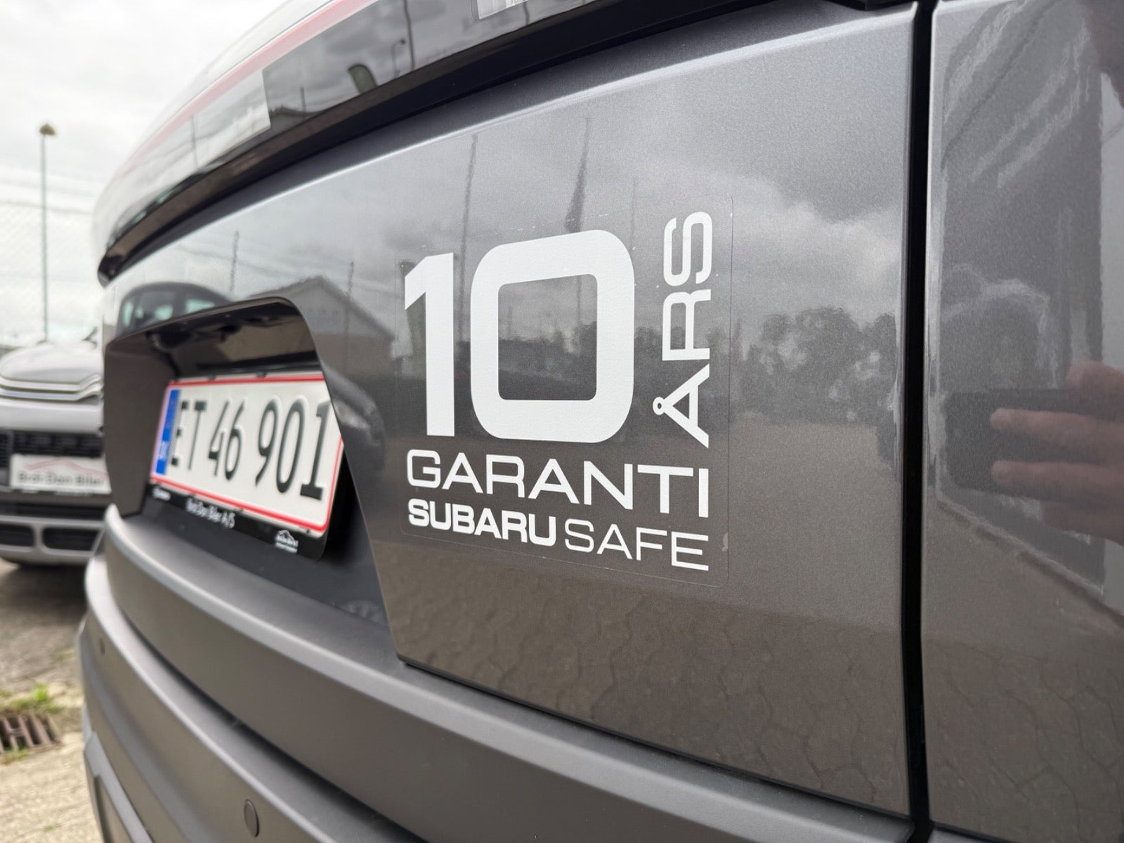Grå Subaru e-Outback fra 2026
