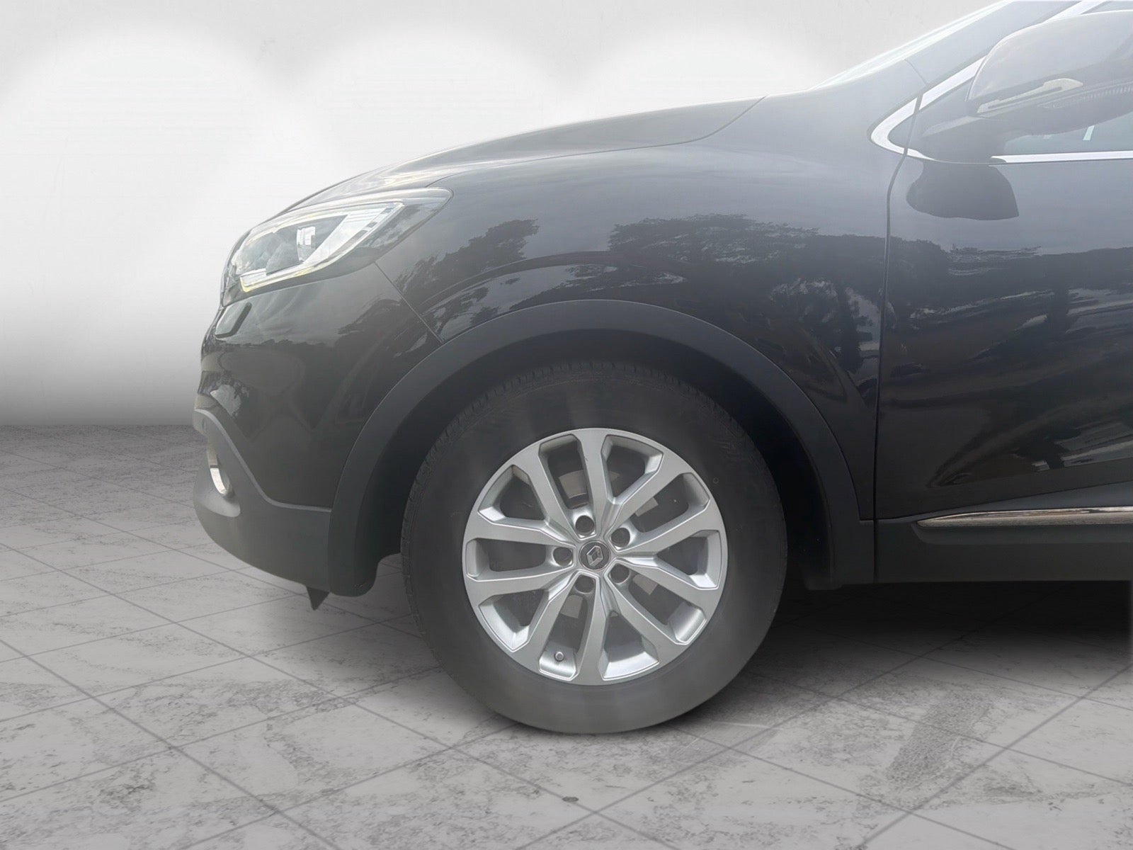 Sort Renault Kadjar fra 2016