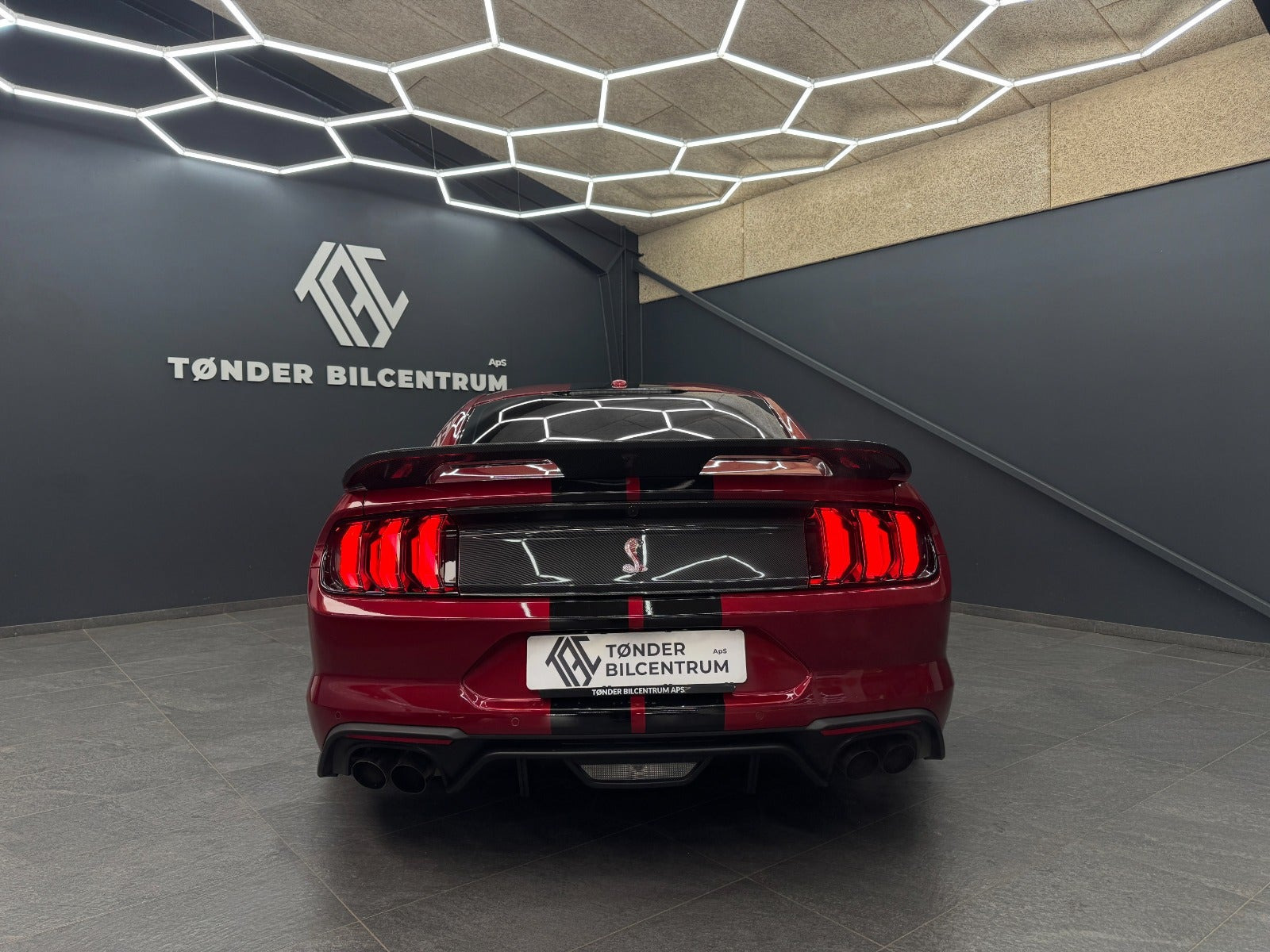 Rød Ford Mustang fra 2020