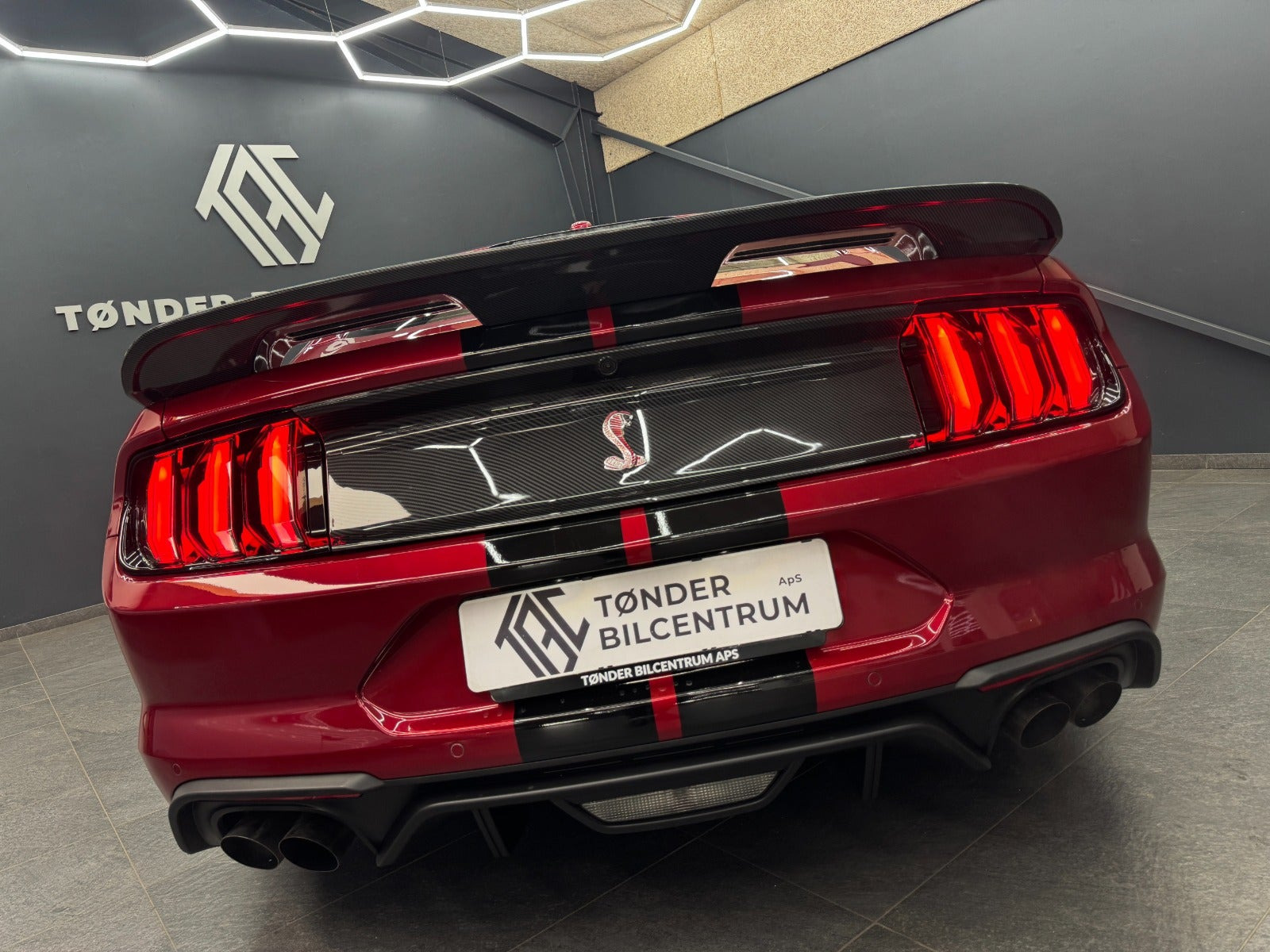 Rød Ford Mustang fra 2020