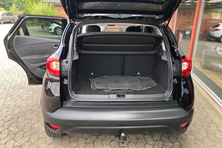 Sort Renault Captur fra 2017