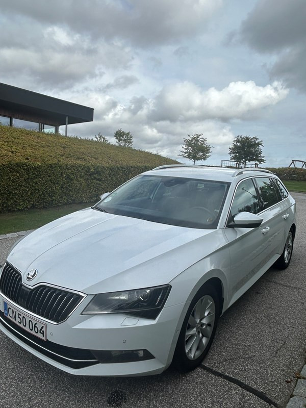 Skoda Superb 1.5 TSI ACT 150 COMBI DSG7