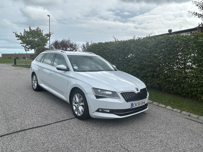 undefined Skoda Superb fra 2019