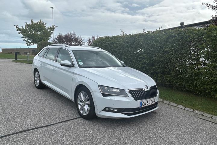 undefined Skoda Superb fra 2019