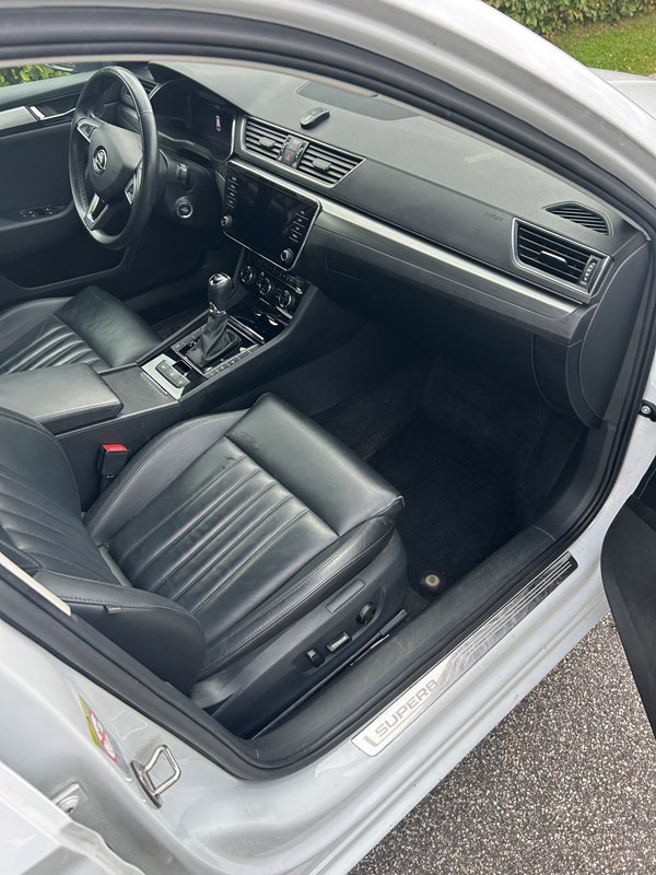 undefined Skoda Superb fra 2019