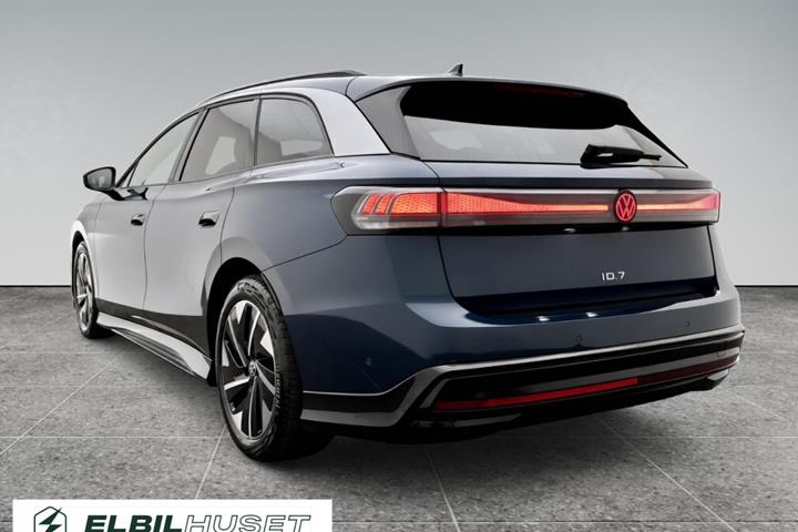 Blå VW ID.7 fra 2025