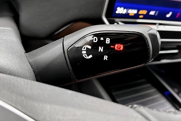 Blå VW ID.7 fra 2025