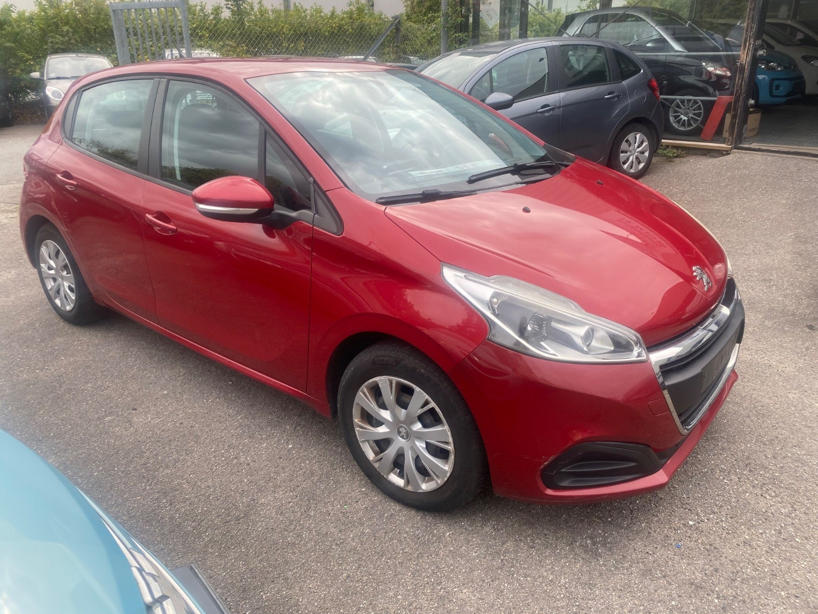 undefined Peugeot 208 fra 2016