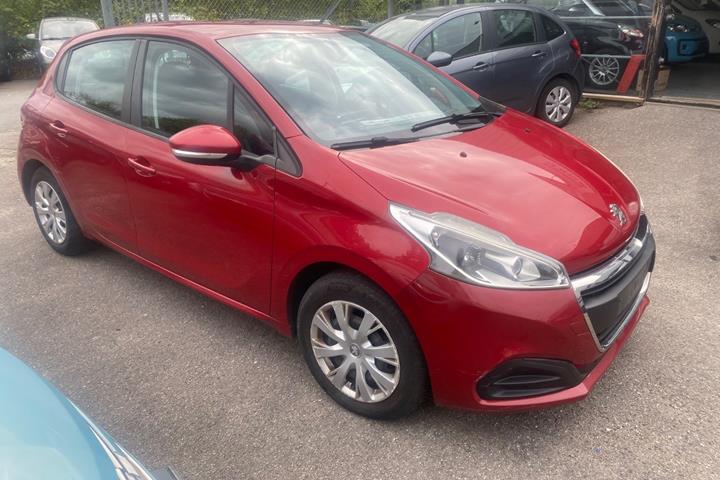 undefined Peugeot 208 fra 2016