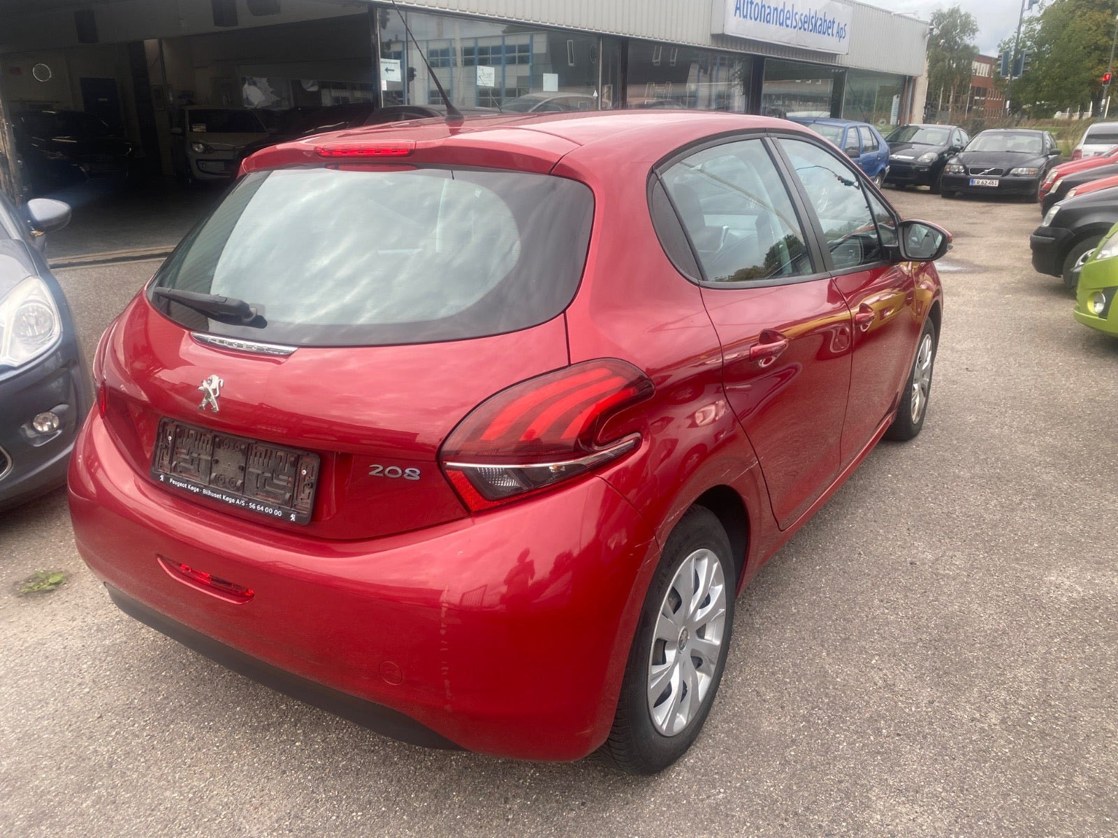 undefined Peugeot 208 fra 2016