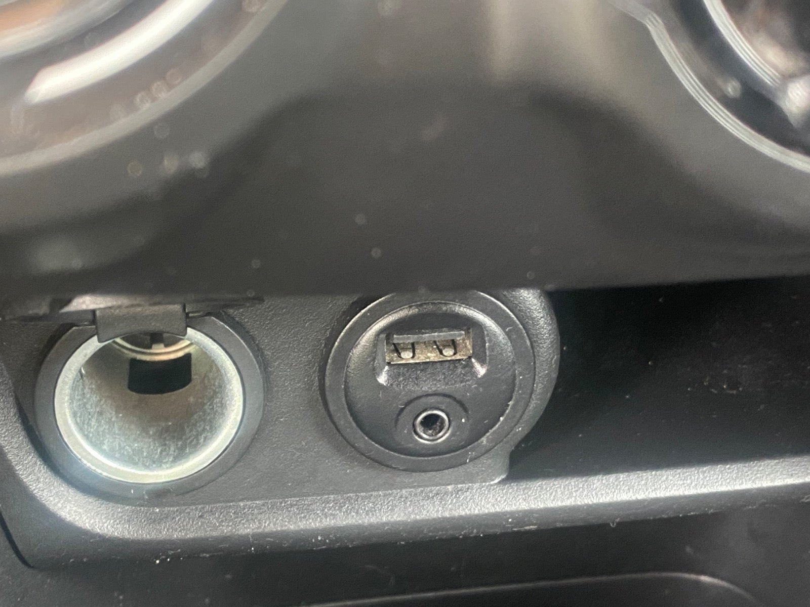 undefined Peugeot 208 fra 2016