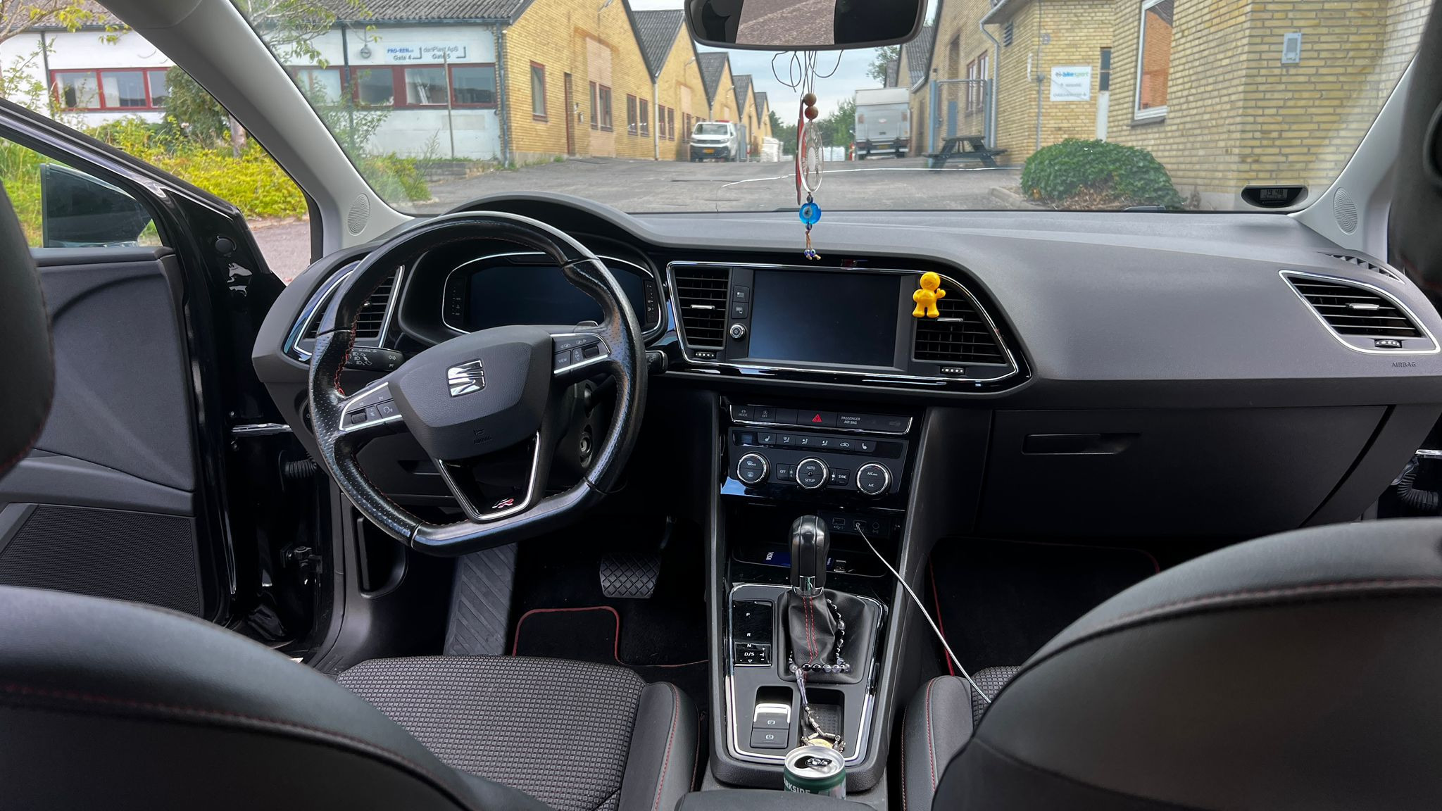 Sort Seat Leon fra 2019